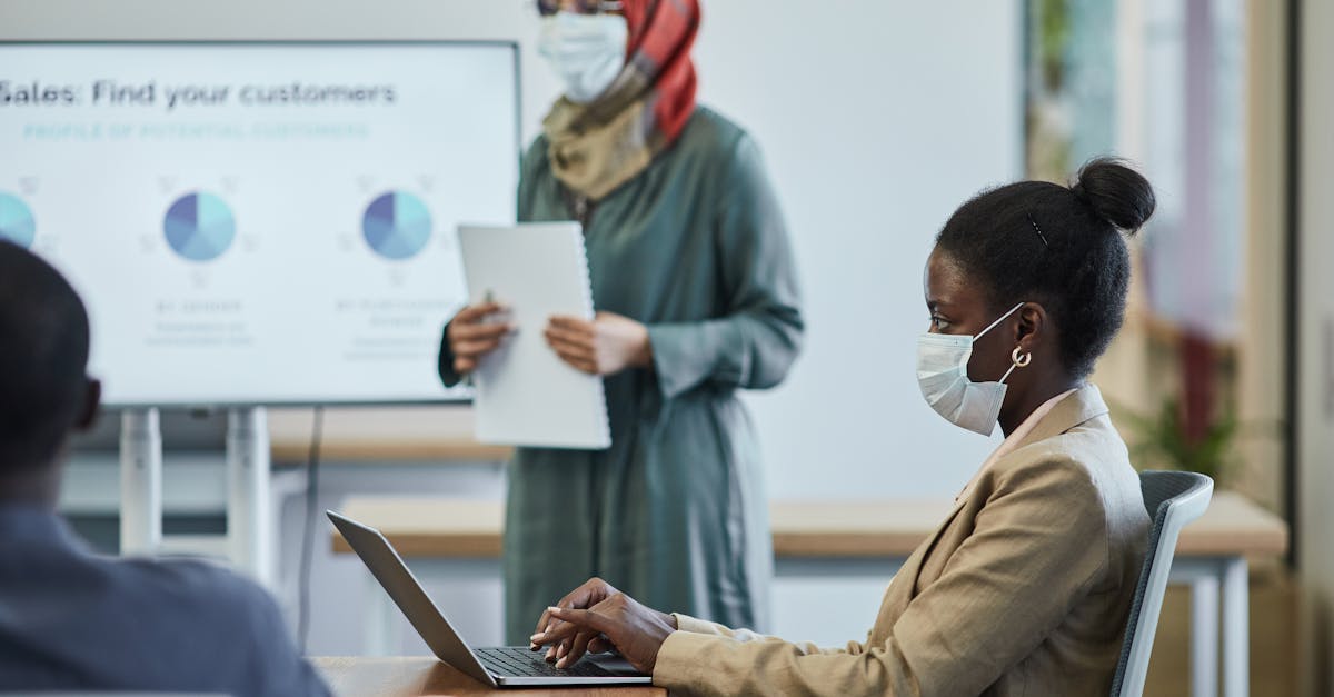 découvrez l'importance des réunions de vente dans l'optimisation de votre stratégie commerciale. apprenez à planifier, animer et tirer parti de ces rencontres pour booster vos performances et renforcer la cohésion d'équipe.