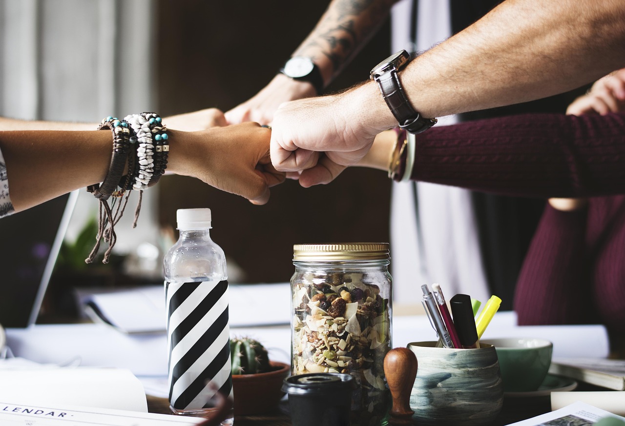découvrez comment les partenariats peuvent accélérer la croissance de votre entreprise, renforcer votre réseau professionnel et créer de nouvelles opportunités commerciales grâce à des collaborations stratégiques.