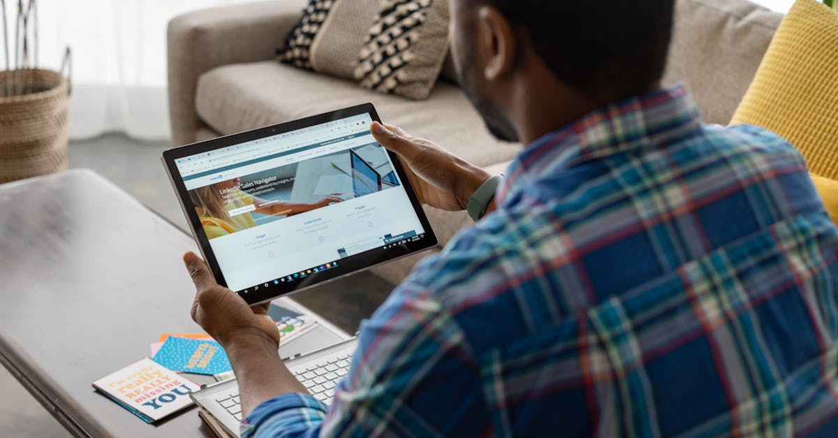 découvrez linkedin, le réseau social professionnel qui vous aide à développer votre carrière, à élargir votre réseau et à accéder à des opportunités d'emploi. rejoignez millions de professionnels et donnez un coup de pouce à votre avenir professionnel.