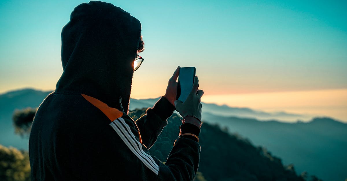 découvrez comment identifier et comprendre votre public cible pour optimiser vos stratégies marketing et atteindre vos objectifs. apprenez à mieux communiquer avec votre audience pour améliorer l'engagement et la conversion.
