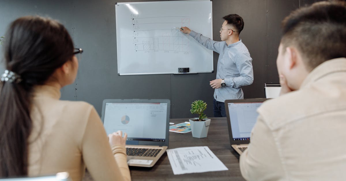 découvrez comment l'analyse de l'audience peut transformer votre stratégie de communication. apprenez à comprendre vos publics cibles, à adapter vos messages et à maximiser l'impact de vos campagnes grâce à des données pertinentes et des insights approfondis.