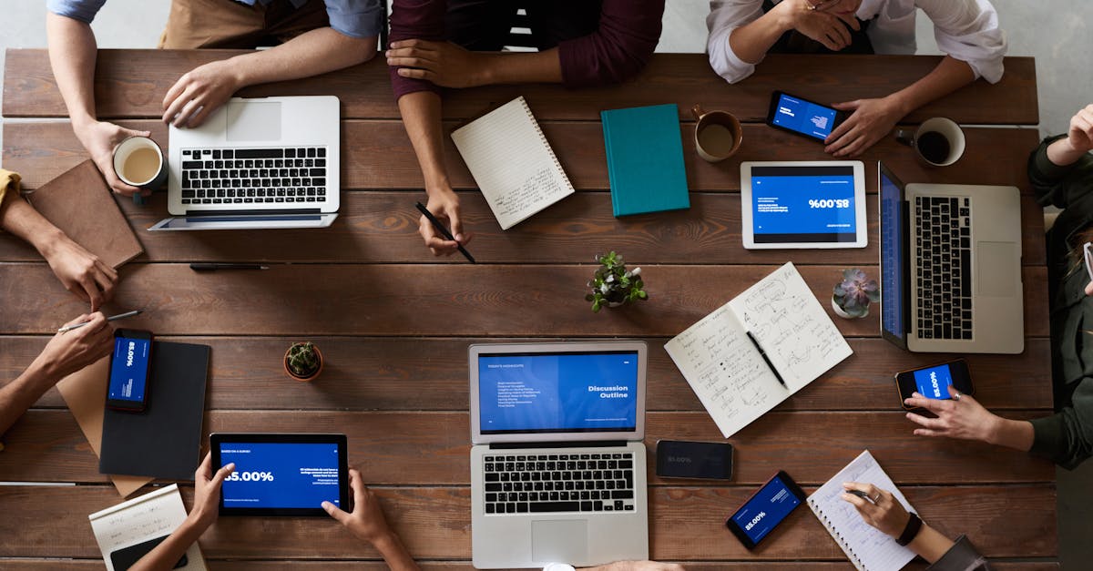 découvrez comment optimiser la collaboration entre les équipes pour améliorer la productivité, favoriser l'innovation et atteindre des objectifs communs. boostez l'efficacité de votre organisation grâce à des stratégies de communication et de travail collaboratif.