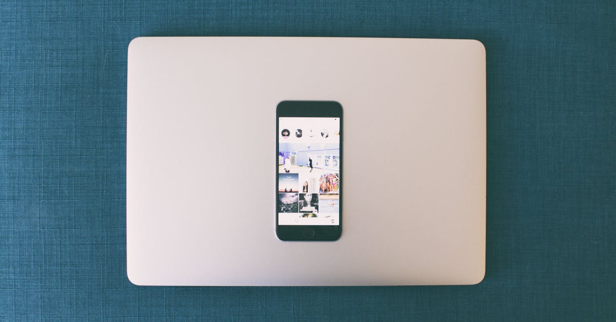 Les plateformes de médias sociaux : comprendre leur impact sur la société