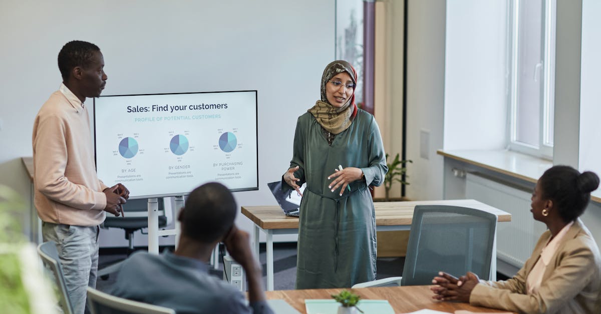 découvrez des stratégies de vente efficaces pour booster vos performances commerciales. apprenez à identifier vos clients cibles, à optimiser votre approche de vente et à augmenter vos revenus grâce à des techniques éprouvées et des conseils d'experts.