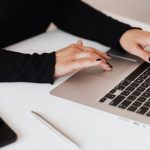 découvrez comment gérer et améliorer votre réputation en ligne grâce à des stratégies efficaces. protégez votre image et boostez votre visibilité sur les réseaux sociaux et les moteurs de recherche.