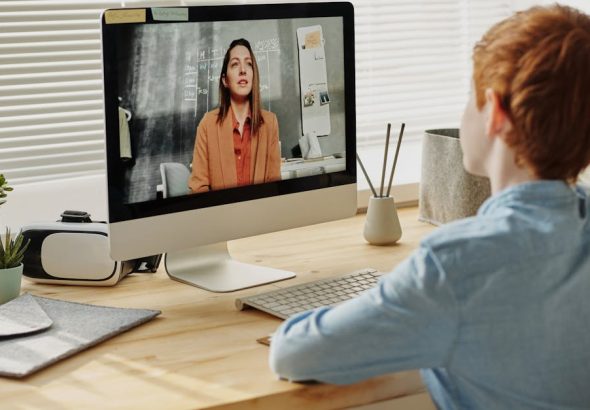 participez à notre webinaire de vente captivant et apprenez des stratégies efficaces pour augmenter vos performances commerciales. rejoignez-nous pour découvrir des astuces, des techniques de persuasion et des études de cas inspirantes afin de maximiser vos ventes et booster votre succès.