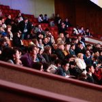 découvrez comment maximiser l'engagement de votre audience grâce à des stratégies innovantes et des techniques de communication efficaces. transformez vos interactions en relations durables et stimulez la fidélité de vos clients.