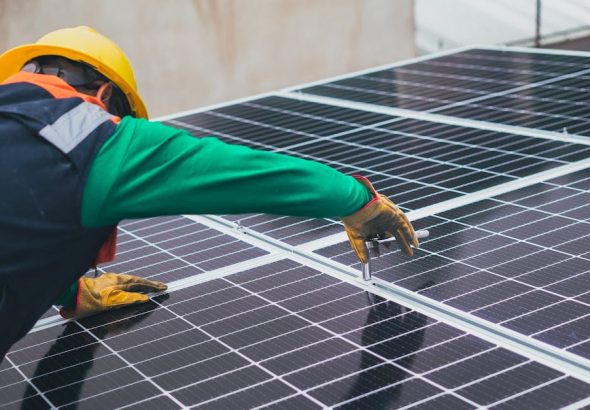 découvrez l'importance de l'efficacité énergétique pour réduire vos factures et minimiser l'impact environnemental. apprenez des astuces pratiques et des solutions innovantes pour optimiser votre consommation d'énergie au quotidien.