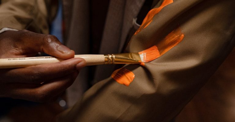 découvrez l'art de la personnalisation avec nos solutions sur mesure. transformez vos idées en réalité grâce à des options adaptées à vos besoins, pour des produits uniques et originaux qui reflètent votre style.