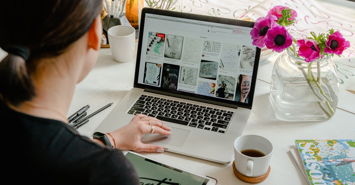 découvrez comment améliorer et gérer votre réputation en ligne grâce à nos conseils et outils pratiques. apprenez à surveiller votre image, à répondre aux avis et à bâtir une présence positive sur internet.
