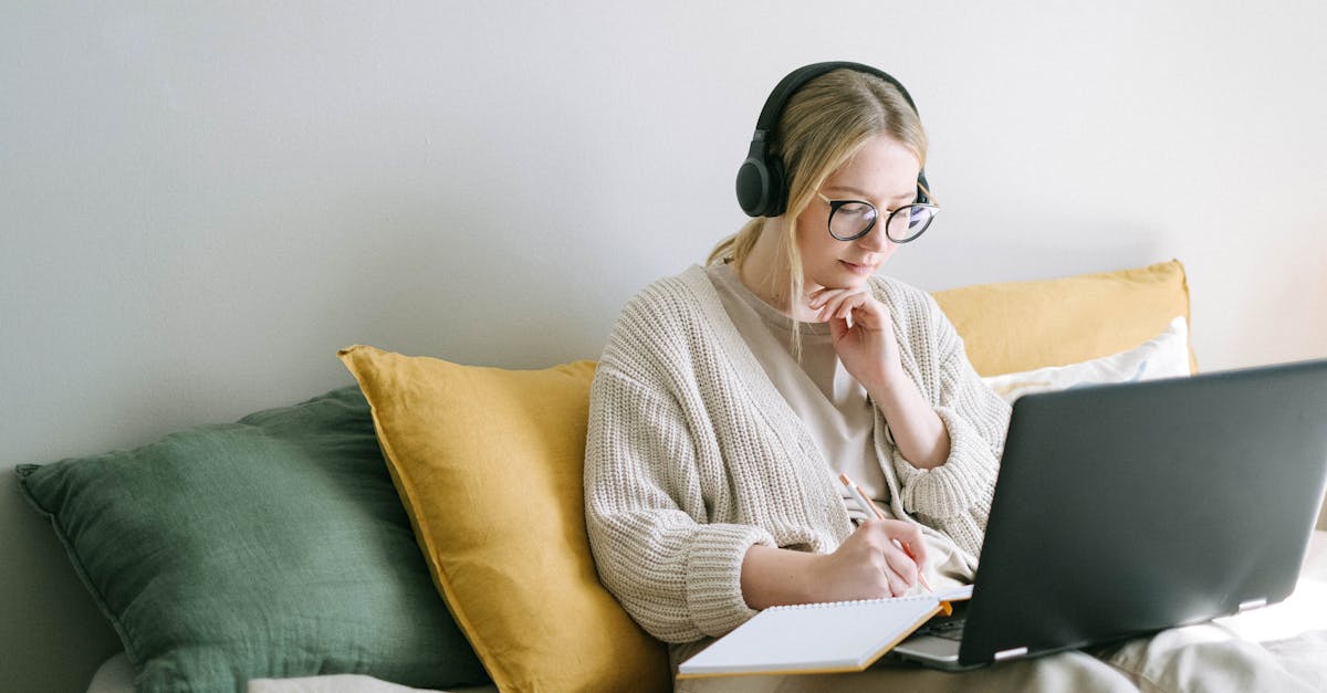 découvrez comment gérer et améliorer votre réputation en ligne grâce à des stratégies efficaces et des conseils pratiques. apprenez à surveiller votre image sur les réseaux sociaux et à traiter les avis pour renforcer la confiance de vos clients.