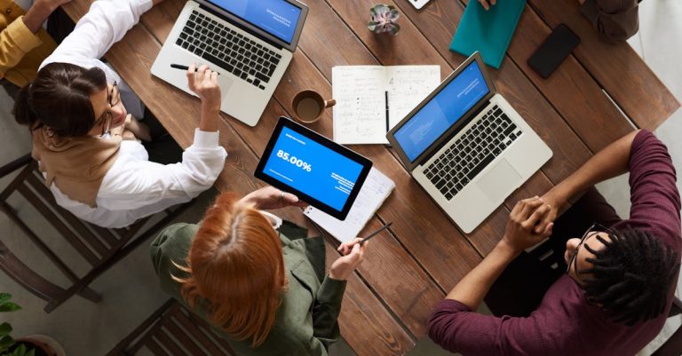 découvrez notre guide complet sur la planification de projet. apprenez les meilleures pratiques, outils et techniques pour organiser efficacement vos projets et atteindre vos objectifs dans les délais impartis.