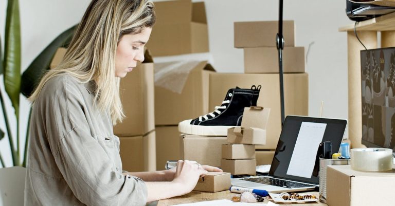 améliorez les performances de votre équipe commerciale grâce à l’optimisation des ventes : découvrez des stratégies, outils et conseils pour booster vos résultats et augmenter votre chiffre d’affaires.