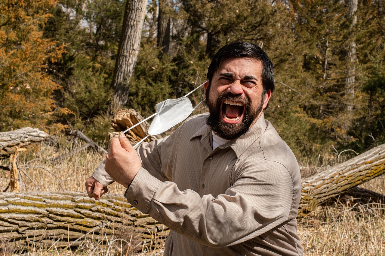 découvrez la définition et l'importance du mandat : un accord légal ou une autorisation donnée à une personne ou une organisation pour agir au nom d'une autre, dans divers domaines comme l'immobilier, la gestion ou le droit.