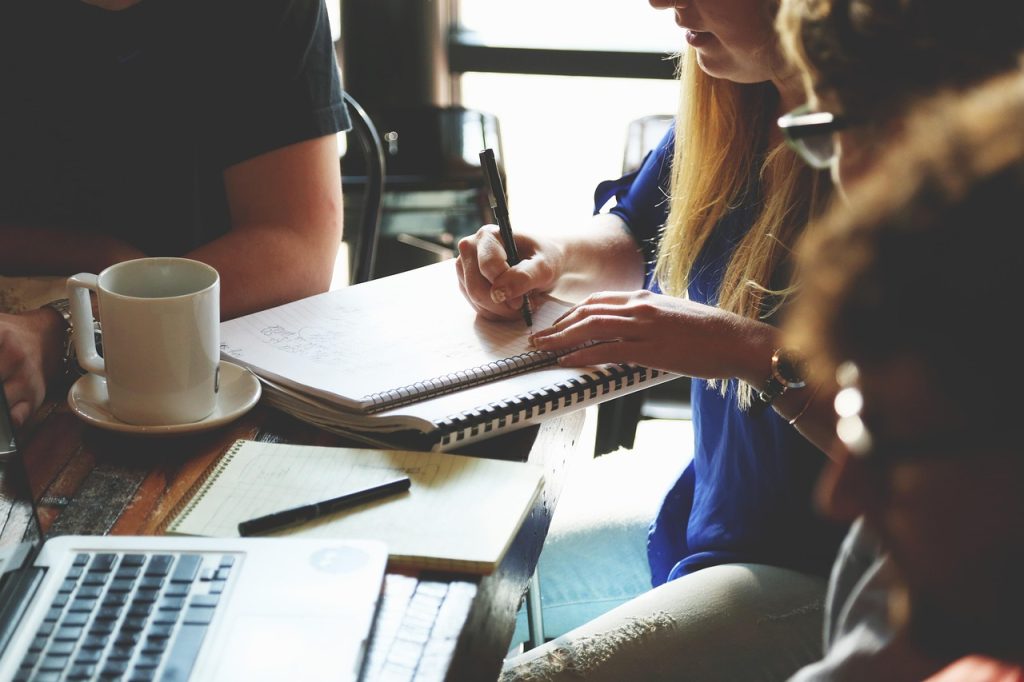 découvrez comment un partenariat réussi peut stimuler la croissance de votre entreprise, renforcer vos collaborations et ouvrir de nouvelles opportunités grâce à des alliances stratégiques.