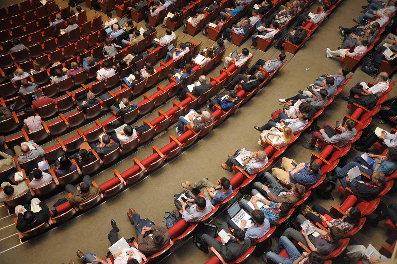 découvrez tous les événements à venir : concerts, conférences, expositions, ateliers et plus. trouvez des idées de sorties et ne manquez aucun événement près de chez vous.