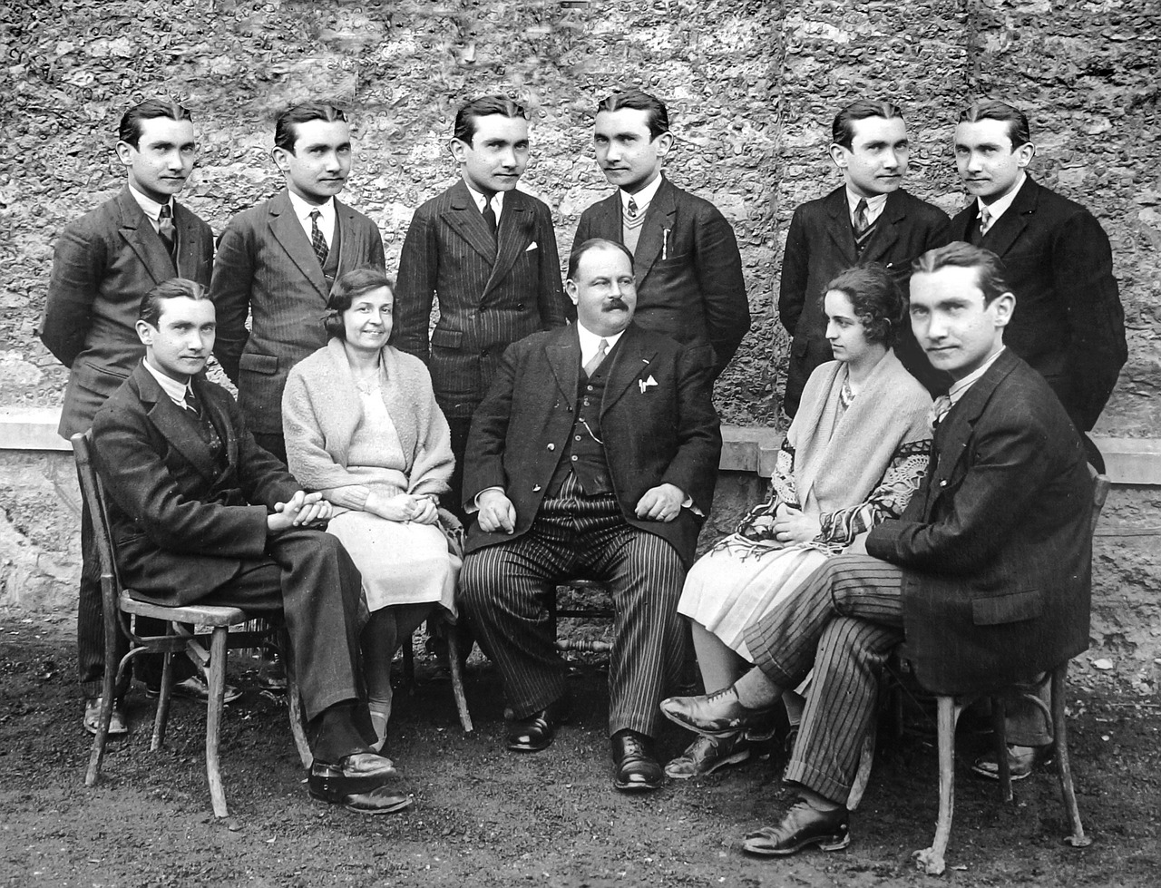 d&eacute;couvrez le r&ocirc;le, les missions et le fonctionnement du comit&eacute; d'entreprise (works council) : obligations l&eacute;gales, avantages pour les salari&eacute;s et conseils pour une collaboration efficace en entreprise.